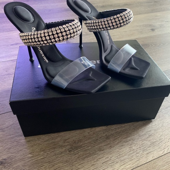 Alexander Wang Rhinestone/Clear beautiful heels Size 8 In Good Condition - Picture 6 of 9